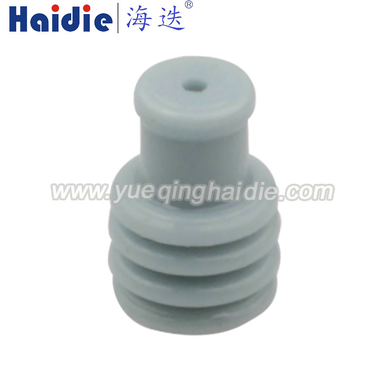 Auto Pin Wire Cable Harness Auto Connector Housing Plug And Terminal EB010-01050-3