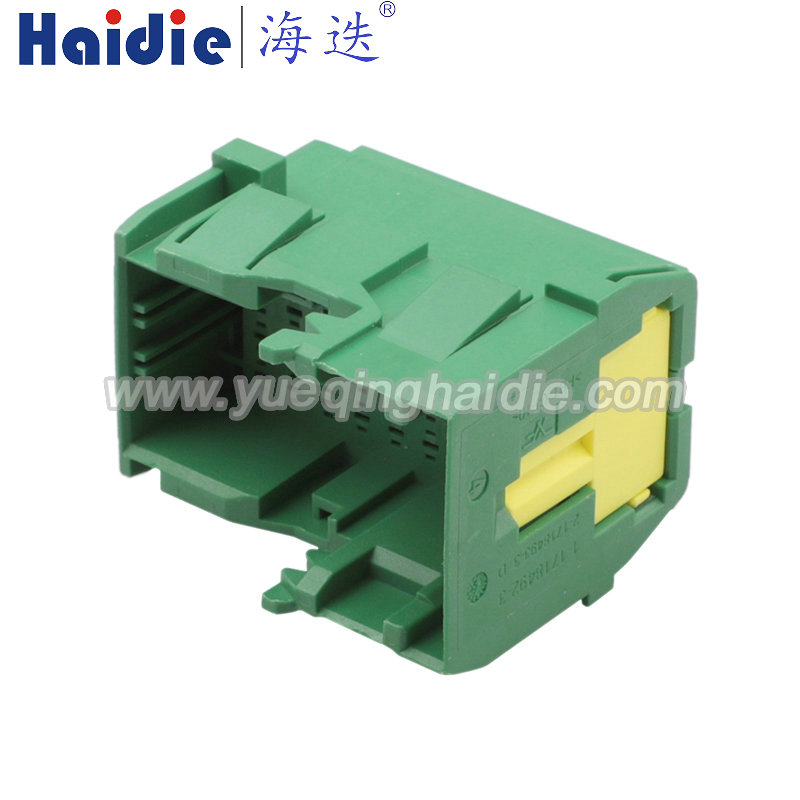 Auto Pin Wire Cable Harness Auto Connector Housing Plug And Terminal 1-1718492-3