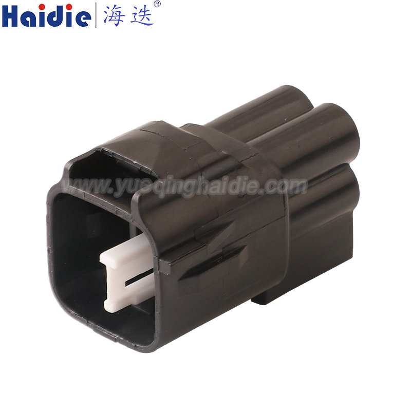 MG651747-5, 4pin, male, Electronic Plug / Blower Fan Connector