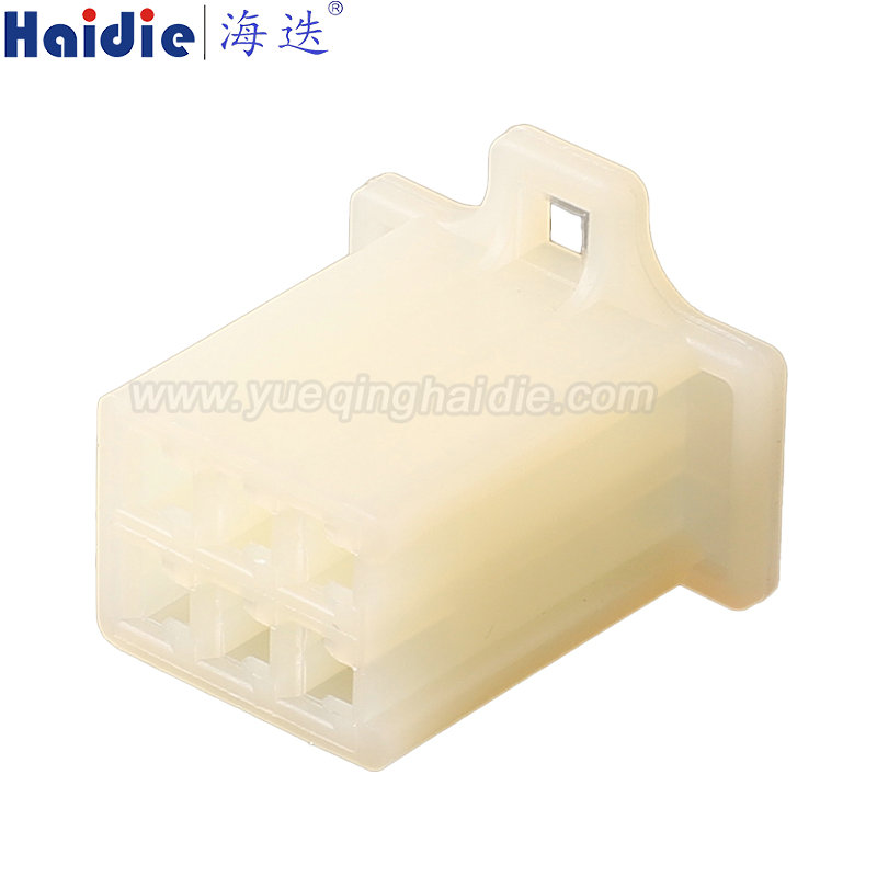 6040-6111, 6pin, female, Electric Tricycle Main Wire Plug Taillight Socket