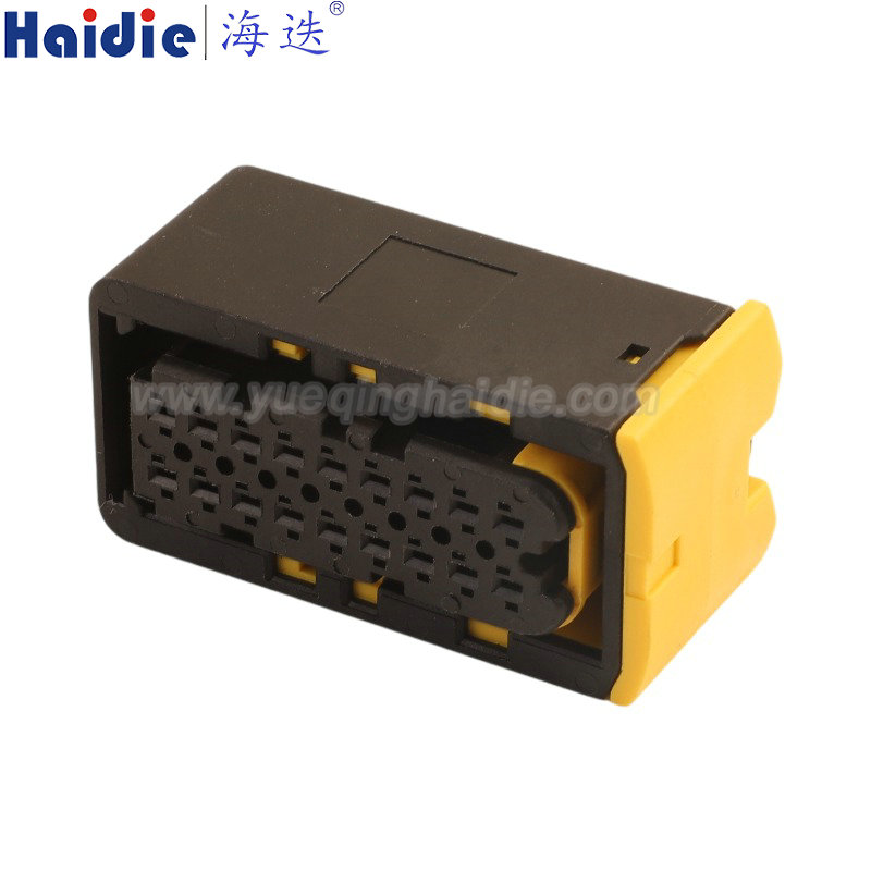 1-1563759-1,18pin, female, Urea Pump Headlight Connector Assembly With Fluid Level Sensor Connector