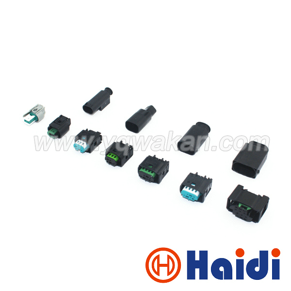 TE 0.6 series male female connector