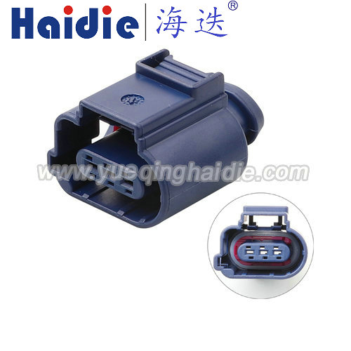 Auto Wiring Harness Electric Housing Connector 8K0973703A