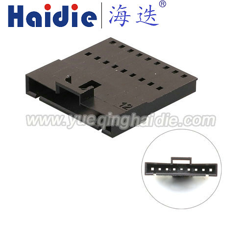 Auto Wiring Harness Electric Housing Connector 70107-0008