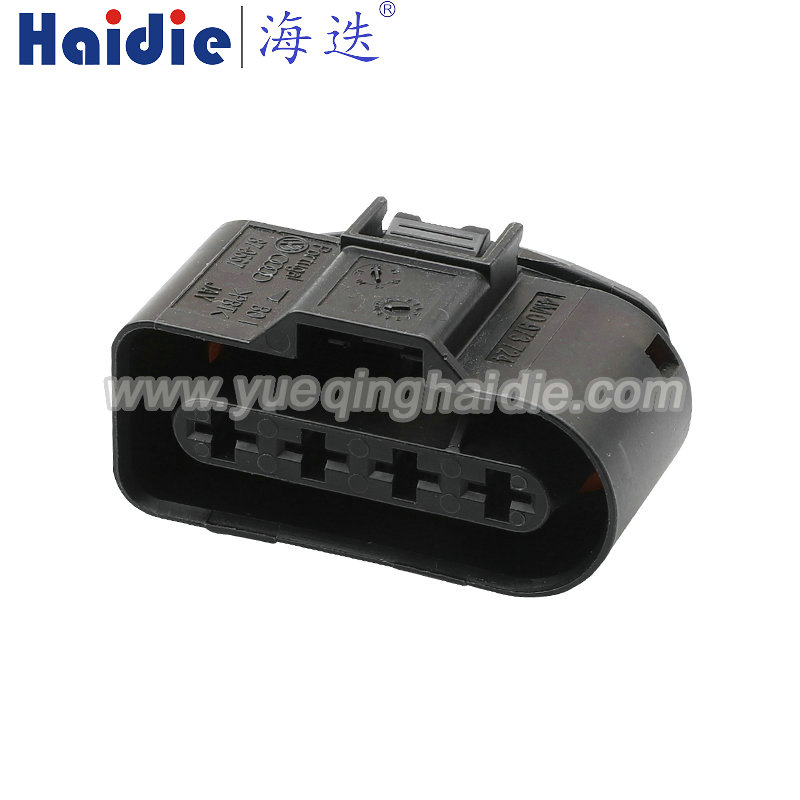 4 Pin Auto Pin Wire Cable Harness Auto Connector Housing Plug And Terminal 4M0973724