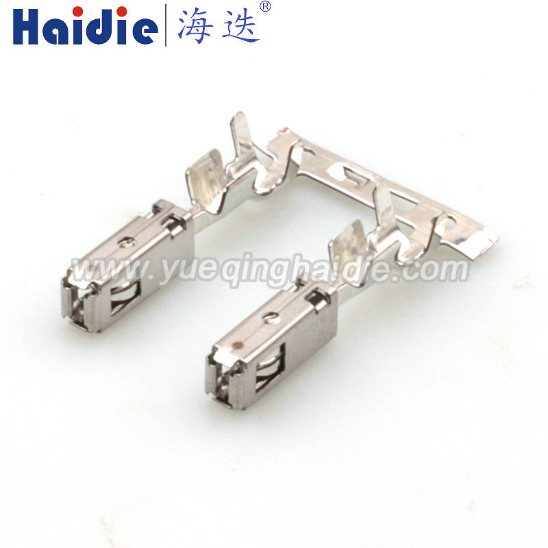 Auto Pin Wire Cable Harness Auto Connector Housing Plug And Terminal 1928498806