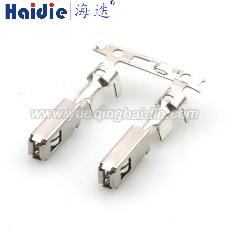 Auto Pin Wire Cable Harness Auto Connector Housing Plug And Terminal 1928498806-2