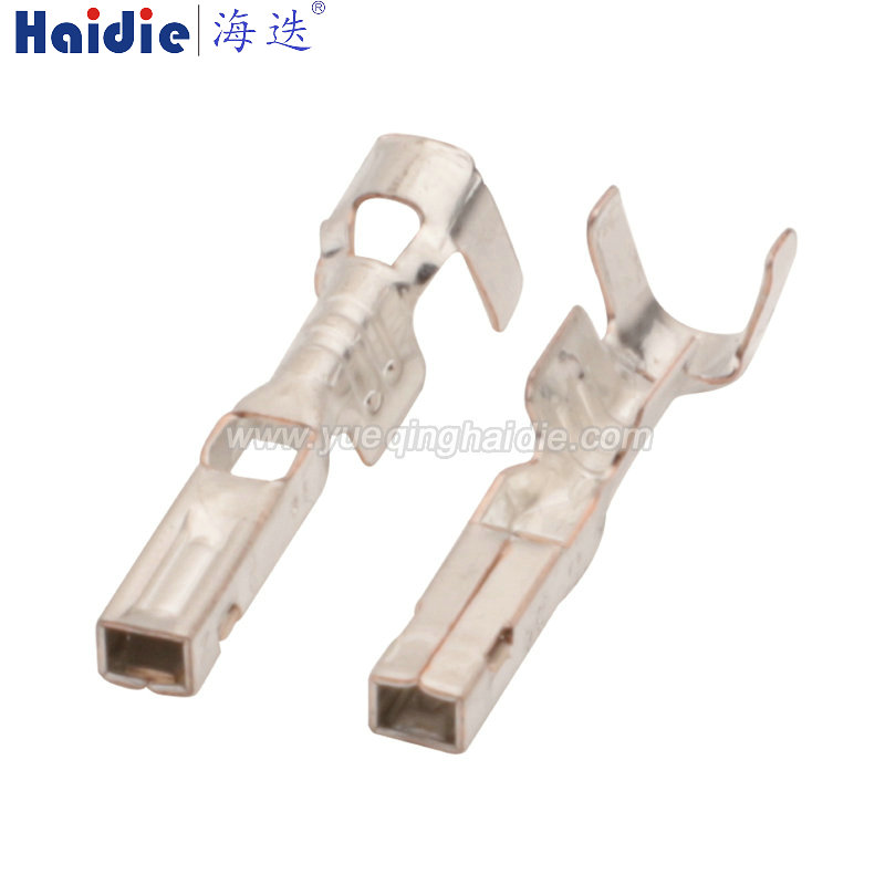 Auto Pin Wire Cable Harness Auto Connector Housing Plug And Terminal 15548859