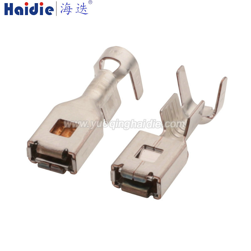 Auto Pin Wire Cable Harness Auto Connector Housing Plug And Terminal 33390241