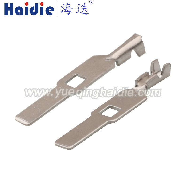 Auto Pin Wire Cable Harness Auto Connector Housing Plug And Terminal DJ617B-4.8-0.8B