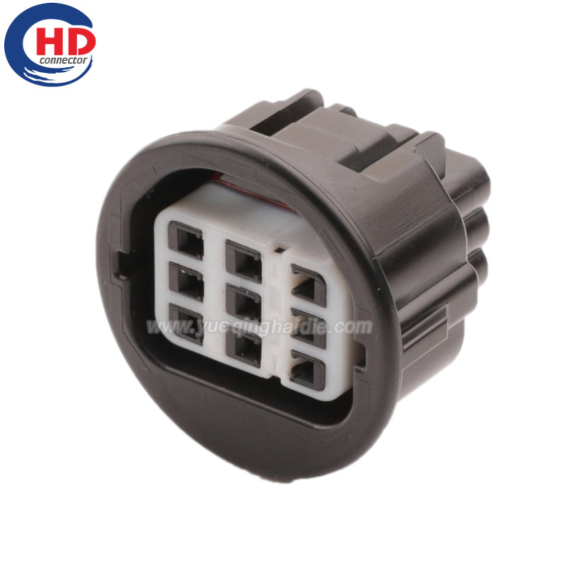 DT04-2P-RT02 car connector