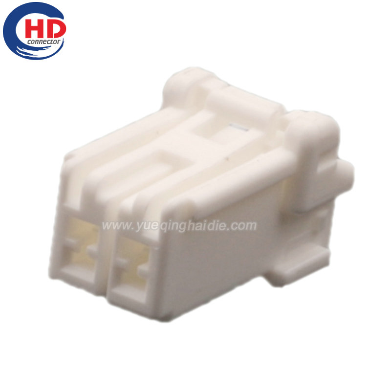 DT04-08PD-C015 automotive connector