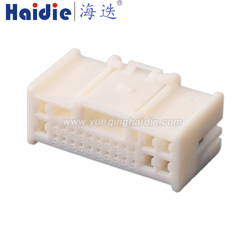 MG654687 26 pin Auto Pin Wire Cable Harness Auto Connector Housing Plug And Terminal