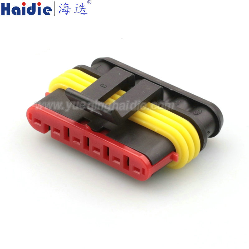 282090-1 6 Position PA66 Superseal 1.5 Connector Blind Cap