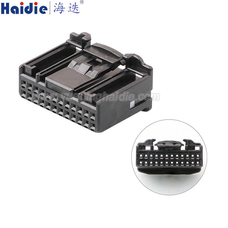 1379668-1  24 Pin Female Automotive Wire Harness Connector Plastic Housing Plug with Matching Terminals