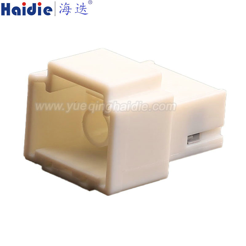 MG645991 13 Pin Copper Male Automotive Wire Harness Connector Plastic Housing Plug with Matching Terminals
