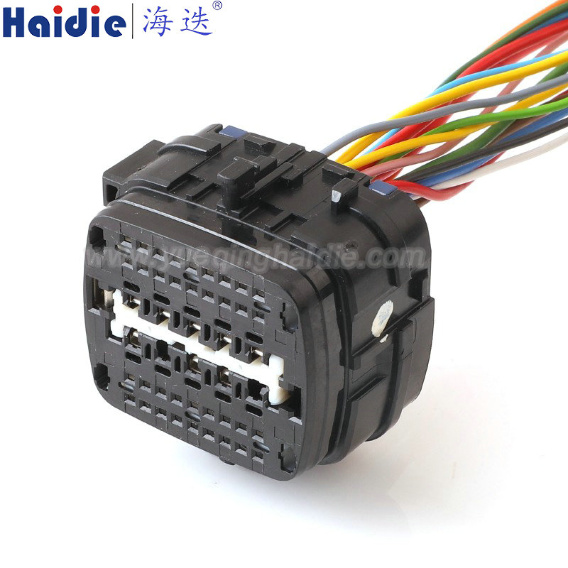 6185-0984, 48pin, female, Engine Connector
