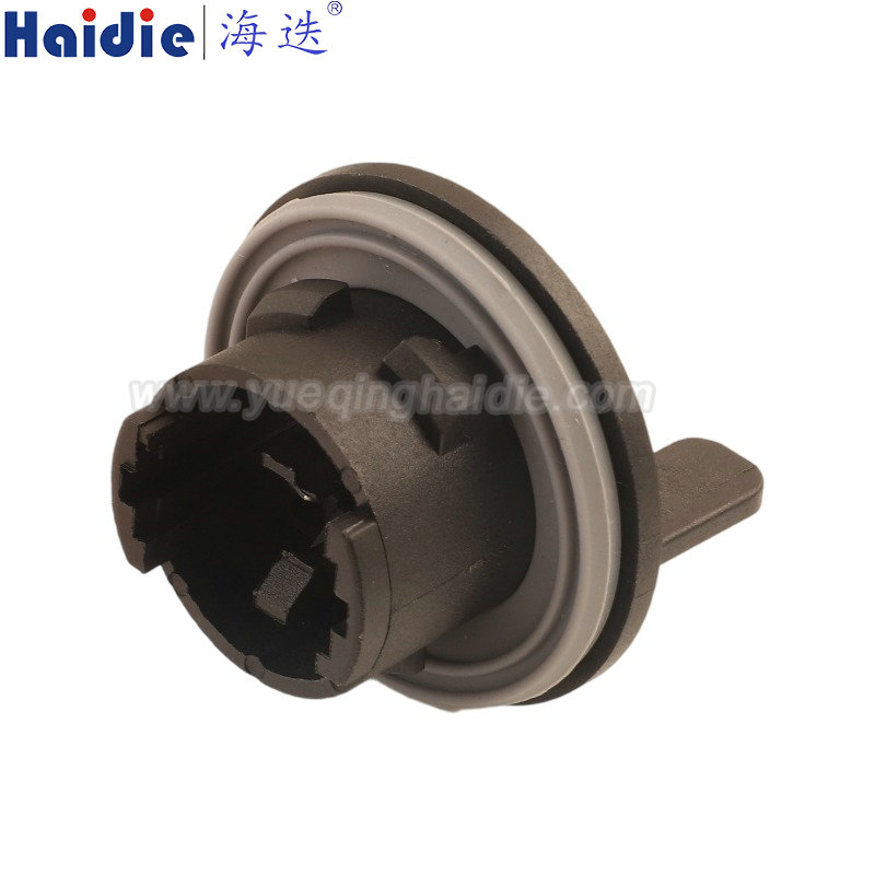 HDL-782, Straight Through, lamp holder